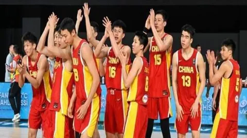 西雅图风暴连霸之旅：波特兰火焰对决前瞻指南